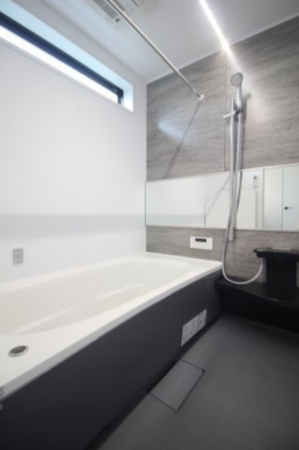 横須賀市舟倉、新築一戸建ての風呂画像です