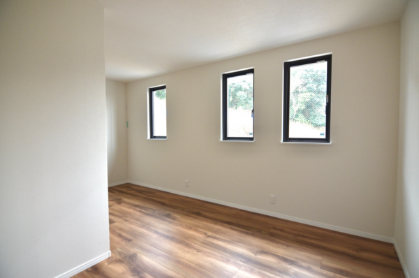 横須賀市佐原、新築一戸建てのキッチン画像です