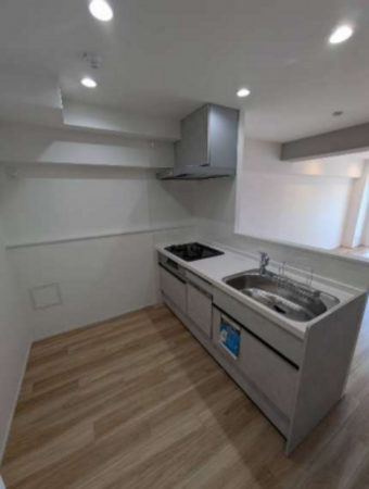 横須賀市鴨居、マンションのキッチン画像です