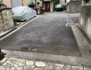 横須賀市馬堀町、土地の前面道路を含む現地写真画像です