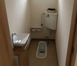 舞鶴市八反田南町、中古一戸建ての画像です