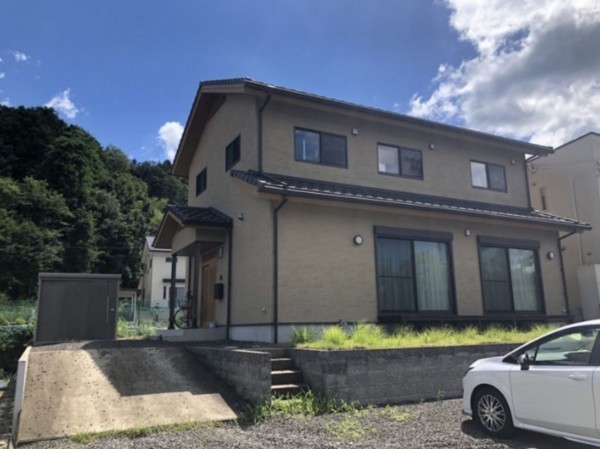 舞鶴市八反田南町、中古一戸建ての間取り画像です