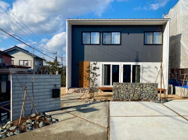 綾部市上野町、中古一戸建ての画像です