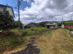 綾部市渕垣町、土地の画像です