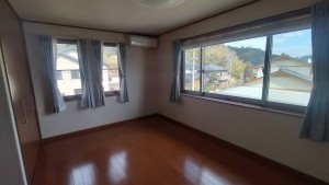 福知山市大江町、中古一戸建ての居間画像です