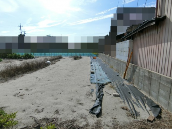 米子市旗ヶ崎、土地の前面道路を含む現地写真画像です