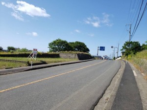 岩美郡岩美町大字浦富、土地の前面道路を含む現地写真画像です