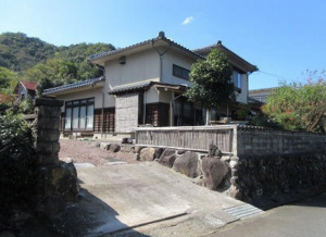 岩美郡岩美町大字岩井、中古一戸建ての外観画像です