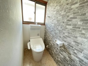 鳥取市大杙、中古一戸建てのトイレ画像です