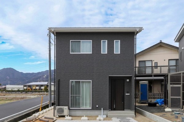 出雲市矢野町、新築一戸建ての外観画像です