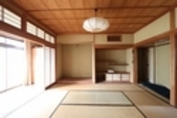 松江市東津田町、中古一戸建ての画像です