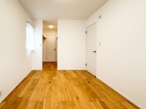 松江市比津町、新築一戸建ての寝室画像です