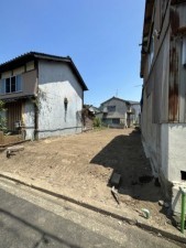 鳥取市吉方町、土地の前面道路を含む現地写真画像です