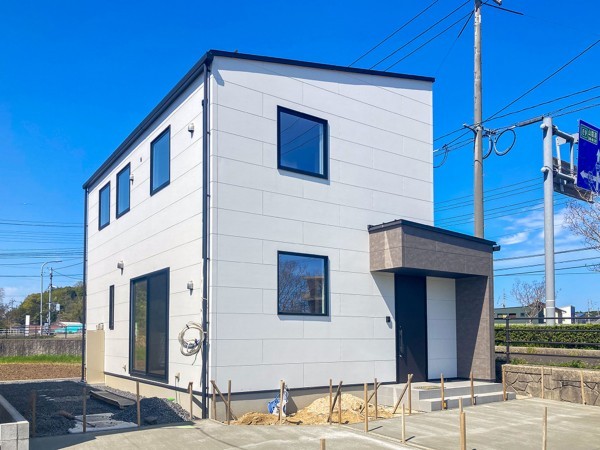 出雲市西新町、新築一戸建ての外観画像です