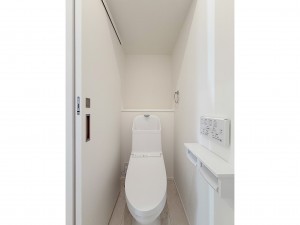 米子市新開、新築一戸建てのトイレ画像です