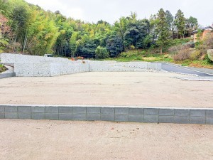 松江市雑賀町、土地の前面道路を含む現地写真画像です