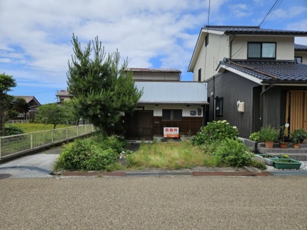 鳥取市鹿野町鹿野、土地の画像です