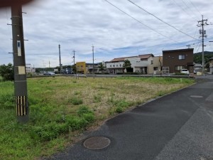 出雲市斐川町学頭、土地の画像です