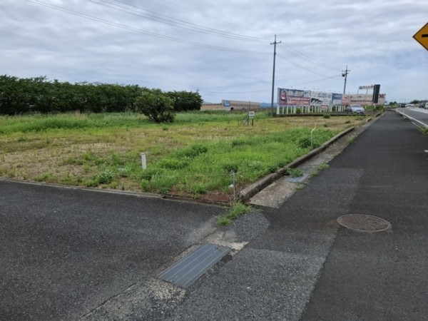 出雲市斐川町学頭、土地の画像です