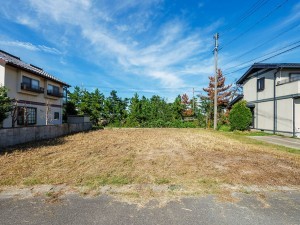 米子市夜見町、土地の前面道路を含む現地写真画像です