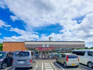 松江市西川津町、土地のコンビニ画像です