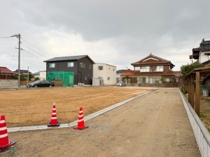 米子市東福原、土地の前面道路を含む現地写真画像です