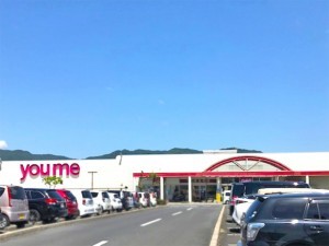 出雲市斐川町富村、土地のショッピングセンター画像です