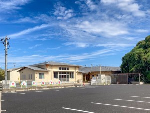 出雲市斐川町富村、土地の幼稚園・保育園画像です