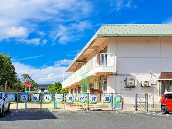 松江市南田町、土地の幼稚園・保育園画像です