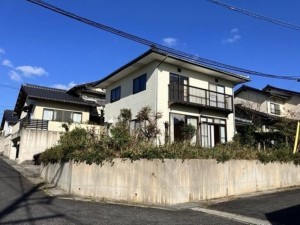 松江市古曽志町、中古一戸建ての画像です