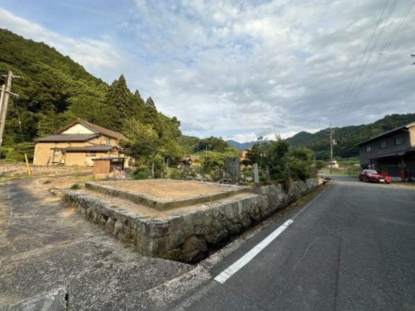 八頭郡八頭町鍛冶屋、土地の画像です