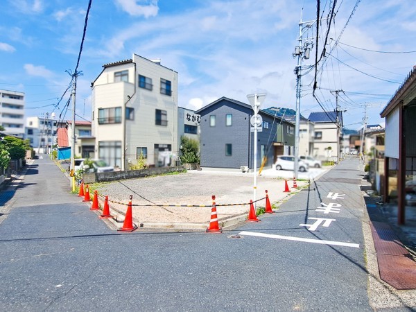 鳥取市南町、土地の前面道路を含む現地写真画像です
