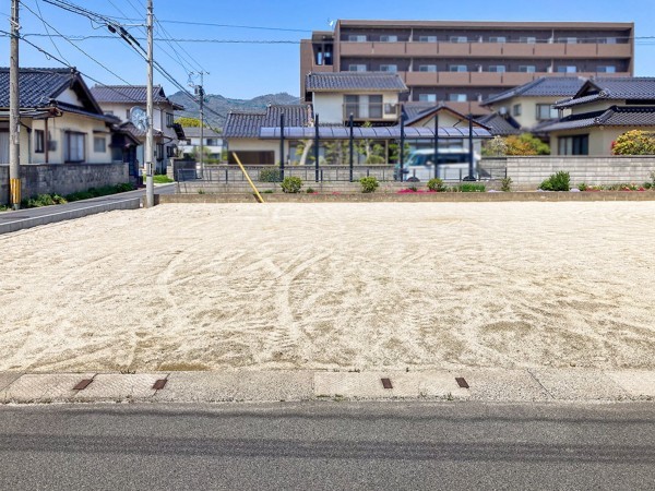 出雲市姫原町、土地の前面道路を含む現地写真画像です