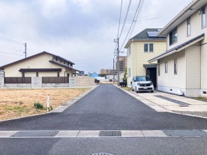 出雲市姫原町、土地の前面道路を含む現地写真画像です