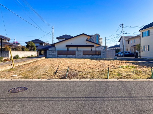 出雲市姫原町、土地の前面道路を含む現地写真画像です