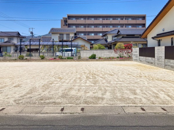 出雲市姫原町、土地の前面道路を含む現地写真画像です