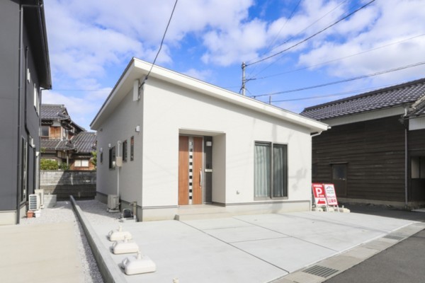 鳥取市的場、新築一戸建ての画像です