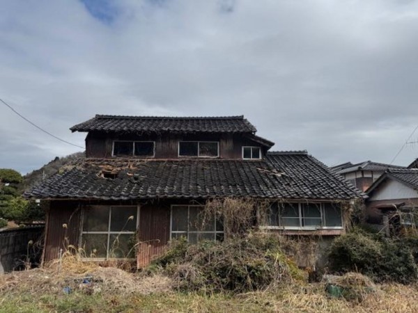 鳥取市河原町佐貫、土地の画像です