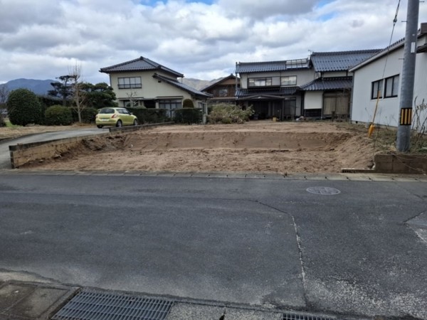 出雲市斐川町上直江、土地の画像です