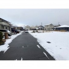境港市上道町、土地の前面道路を含む現地写真画像です