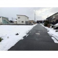 境港市上道町、土地の前面道路を含む現地写真画像です