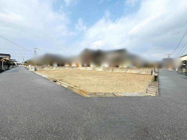 米子市三本松、土地の前面道路を含む現地写真画像です