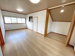 鳥取市緑ケ丘、中古一戸建ての画像です