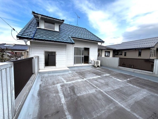 鳥取市緑ケ丘、中古一戸建ての画像です