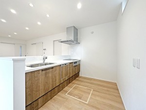 松江市上乃木、新築一戸建てのキッチン画像です