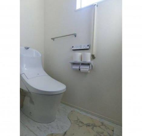 米子市上後藤、中古一戸建てのトイレ画像です
