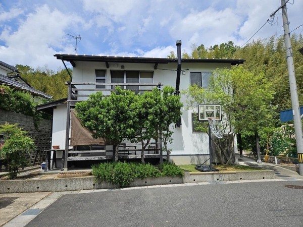 鳥取市布勢、中古一戸建ての画像です