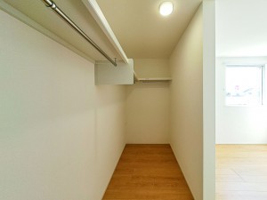 出雲市斐川町上直江、新築一戸建ての収納画像です