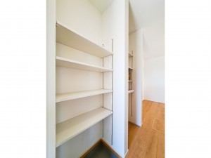 出雲市斐川町上直江、新築一戸建ての収納画像です