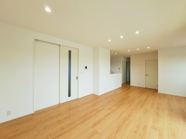 出雲市斐川町上直江、新築一戸建ての内装画像です